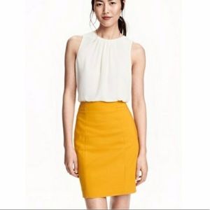 H&M mustard pencil skirt
